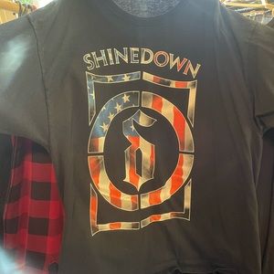 Shine down concert t-shirt.  2013 tour.  XL